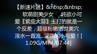 【全国探花】老哥约了个白衣妹子TP啪啪，半退下牛仔裤抠逼上位骑乘，很是诱惑喜欢不要错过