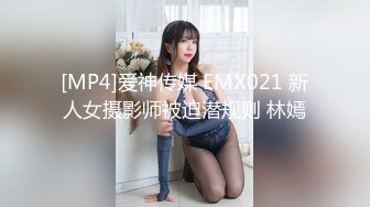 [MP4/ 171M] 清纯小姑娘三兔，秀气的美女竟也如此风骚，一根中指玩弄穴 湿哒哒的淫水声清晰可听